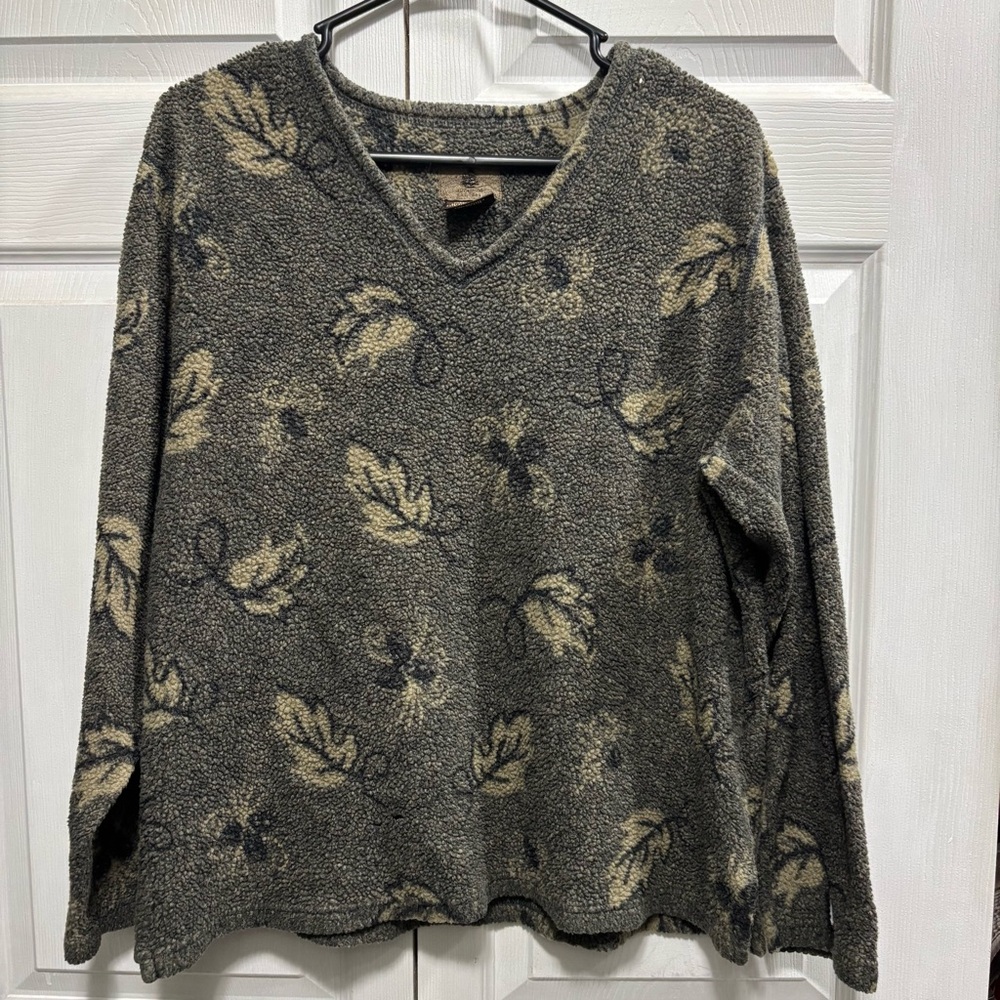 Cozy Thick Woolrich V-Neck Sweater With Side Slits